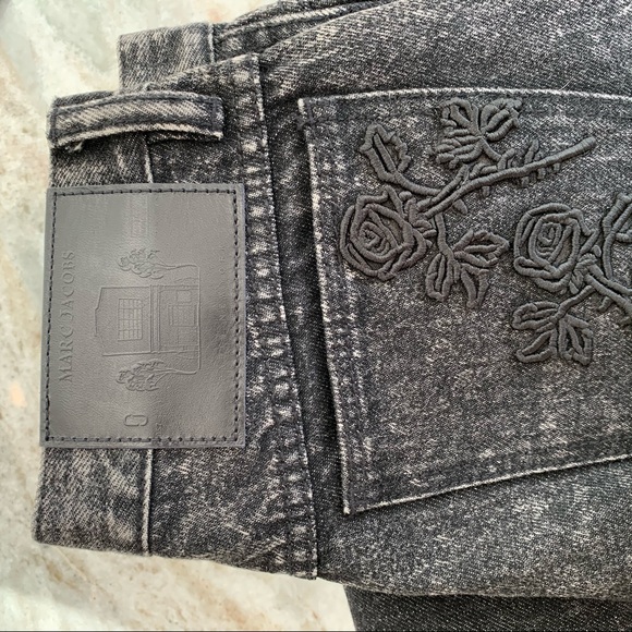 Marc Jacobs Disney collab jeans, size 25 - Picture 5 of 7